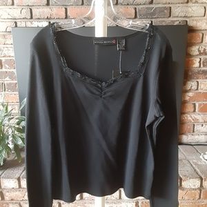 Women long sleeve Scoop Neck Top